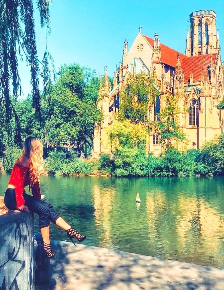 Five Tips for Solo Female Travel by Brie Burgett - Ready Set Jet